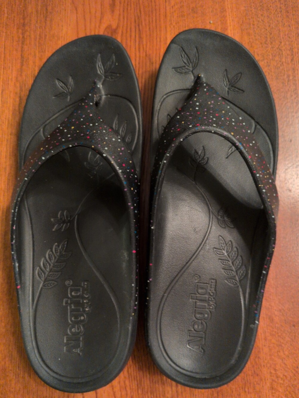 Alegria Black Thong Sandals with Multicolor Specks, Size 38/8.